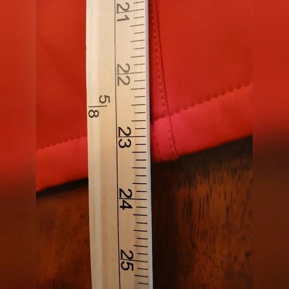 Montanatek women's size Large red zip up jacket with front pockets class… - Picture 10 of 10